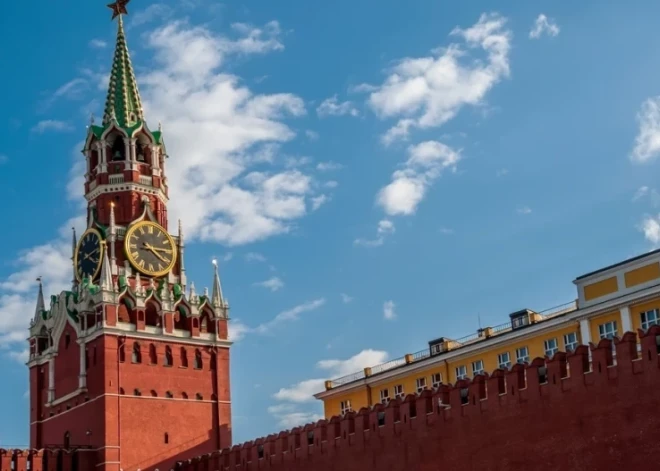 Инициатива запрета занимать должности прокремлевски настроенным лицам передана комиссиям Сейма