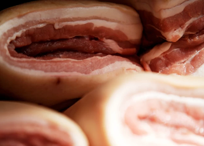 Это просто свинство! В ноябре свинина в Латвии была на 96,5% дороже, чем годом ранее