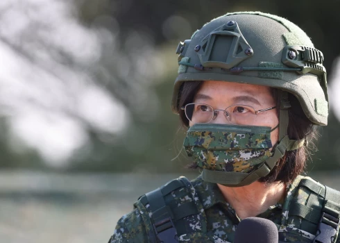 Taivāna sievietēm ļaus piedalīties militāro spēku mācībās