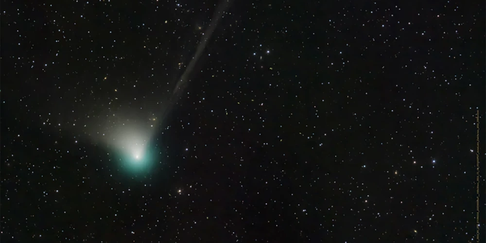 Tuvākās nedēļas debesīs varētu būt redzama komēta