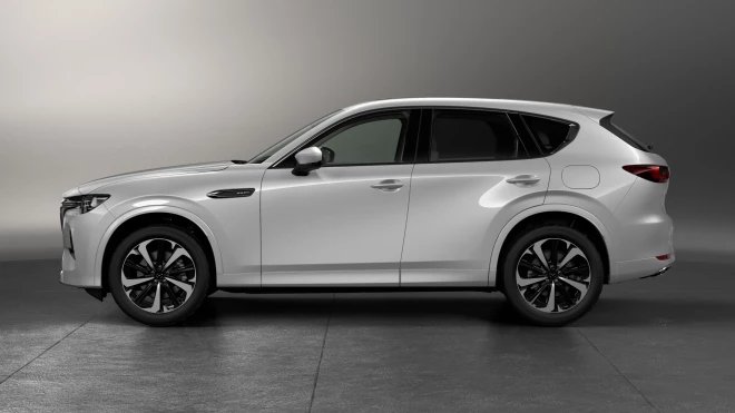 "Mazda CX-60 PHEV".