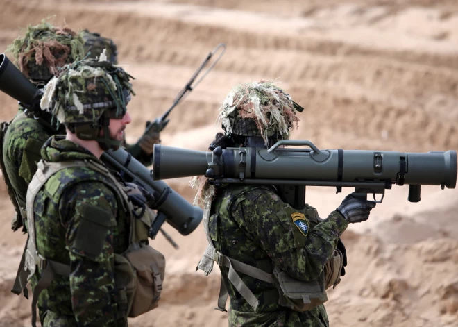 Latvija šogad plāno apmācīt 2000 dažāda līmeņa Ukrainas bruņoto spēku karavīru