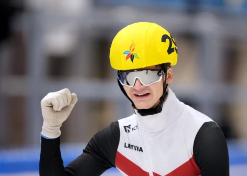 Šorttrekists Laizāns kļūst par Eiropas Jaunatnes ziemas Olimpiādes čempionu 500 metru distancē