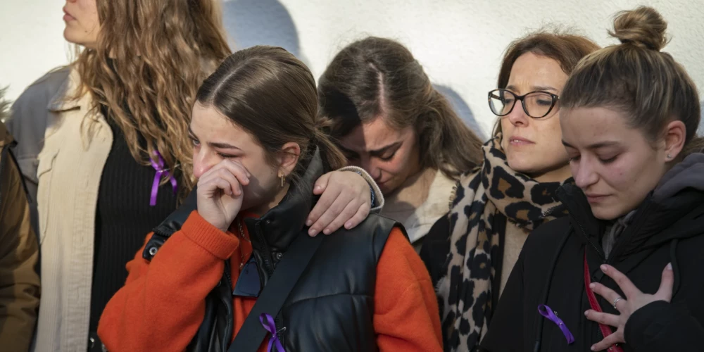 Vairāku sieviešu slepkavības liek Spānijas valdībai sasaukt ārkārtas sēdi