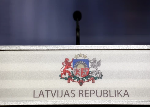 Курс на понижение. Страны Балтии и Россия высылают послов друг друга
