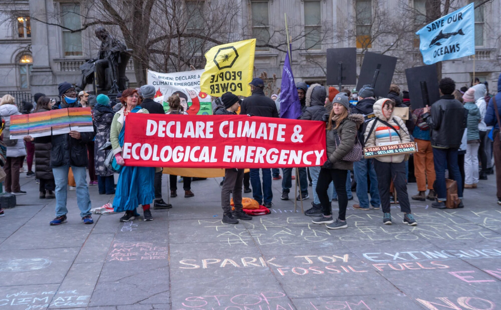 Vācijas vides aktīvistu organizācija iesūdz tiesā valdību par klimata mērķu neievērošanu