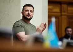 Ukrainā veic politisko tīrīšanu, atlaižot augstas amatpersonas