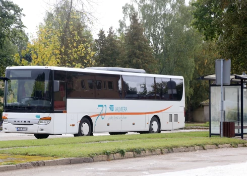 в нВ сети региональных автобусных маршрутов в Латвии сейчас работают 1414 водителей, имеется 90 активных вакансий.