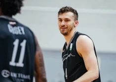 "VEF Rīga" basketbolistiem mačā ar "Viimsi" pārtrūkst 16 uzvaru sērija