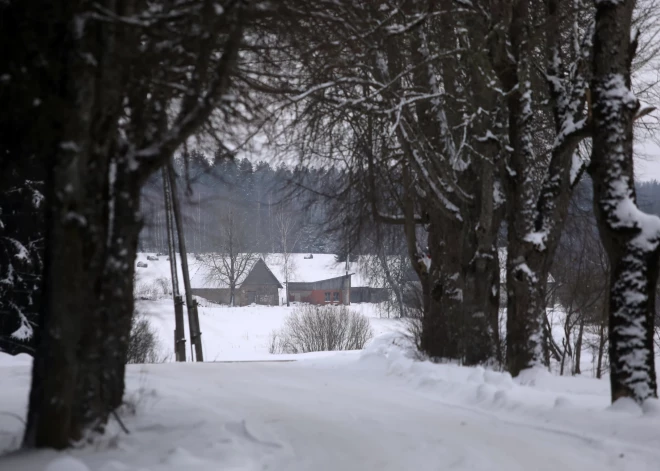 Braukšanas apstākļi apgrūtināti lielākajā daļā Latvijas