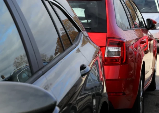 CSDD планирует повысить цены на регистрацию госномеров, техосмотр и другие услуги