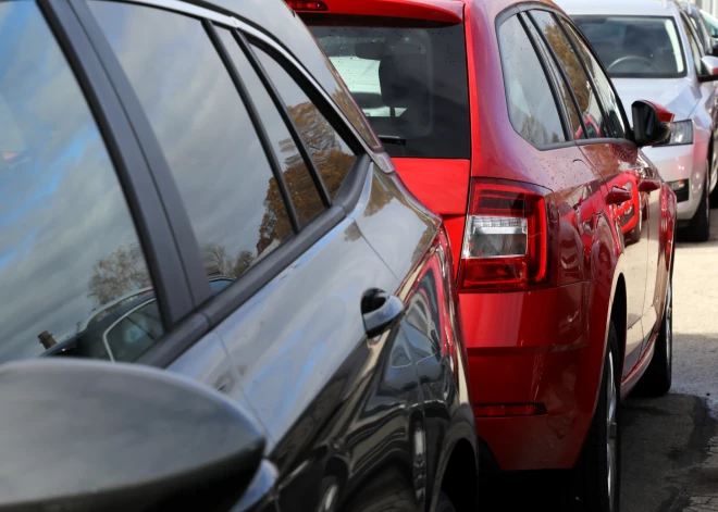 Turpmāk lietotu auto pircējiem būs jāiesniedz ziņas VID