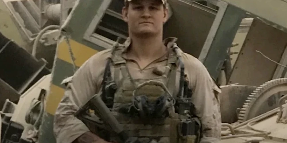 Daniels V. Smits “Navy SEAL” rindās piecas reizes bijis Irākā, Afganistānā un Jemenā.