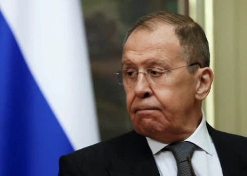Krievijas ārlietu ministrs Sergejs Lavrovs apmeklē preses konferenci pēc sarunām ar Pakistānas ārlietu ministru Bilavālu Zardārī Bhuto Maskavā, 2023. gada 30. janvārī.