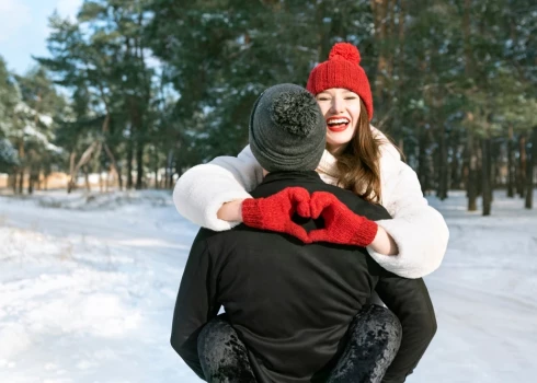 Lai pēc šīs metodes noskaidrotu savu saderību, nepieciešams zināt partnera dzimšanas datumu.