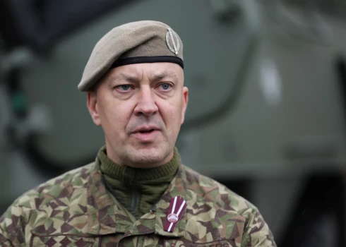 Sauszemes spēku Mehanizētās kājnieku brigādes komandieris pulkvedis Sandris Gaugers. 