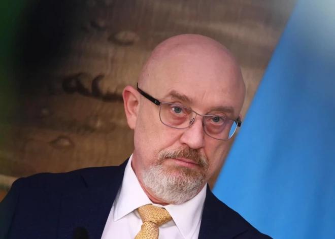 Ukrainas aizsardzības ministrs: Ukraina neuzbruks Krievijas teritorijai, ja tiks dotas tālās darbības rādiusa raķetes