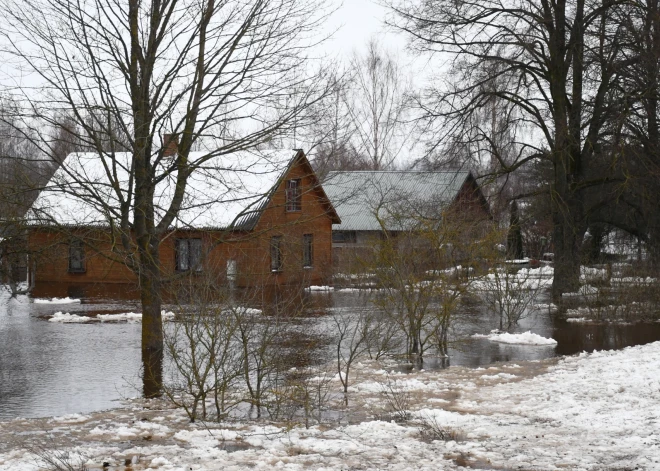 Jēkabpils novadā plūdos cietušas ap 450 dzīvojamās mājas