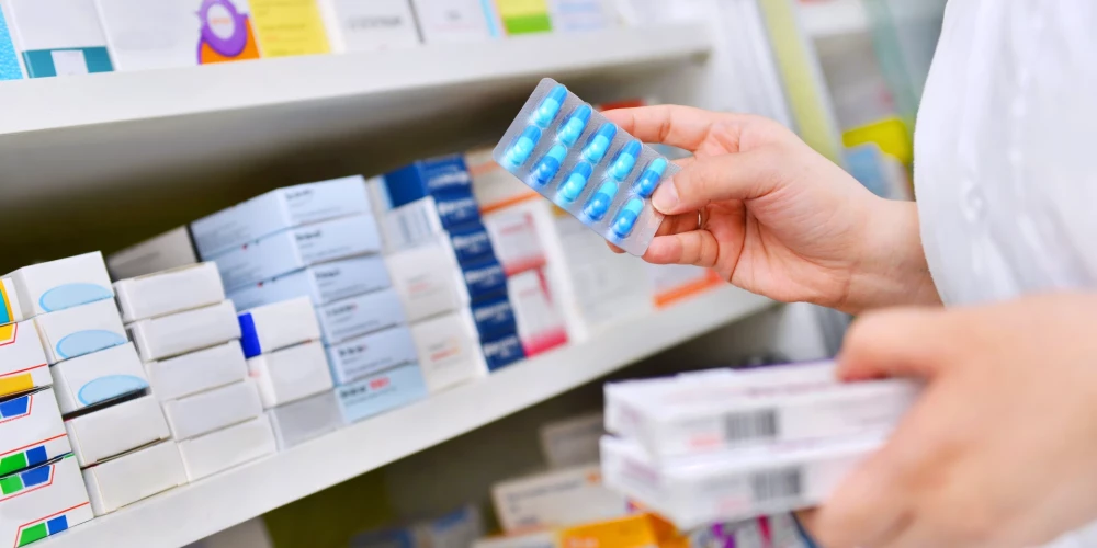 Latvijā ārsti izraksta pārāk daudz antibiotiku