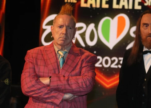 Bijušais "Sex Pistols" solists varētu pārstāvēt Īriju "Eirovīzijā" — ar ļoti personisku dziesmu