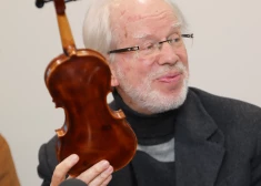 Gidons Krēmers muzejam Latvijā dāvina unikālu vijoli