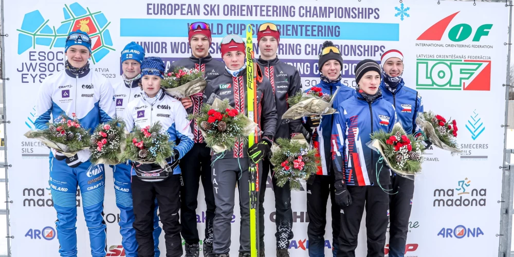 Eiropas čempionātā jauniešiem Latvijas komanda Siliņš, Grasis un Ļepeškins izcīna zelta godalgu 