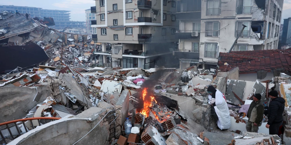 В Турции, по данным к утру 7 февраля, погибли уже 2921 человек, 15,8 тысяч пострадали