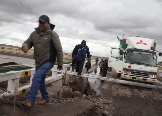 ВИДЕО: на юге Перу из-за оползней погибли как минимум 40 человек