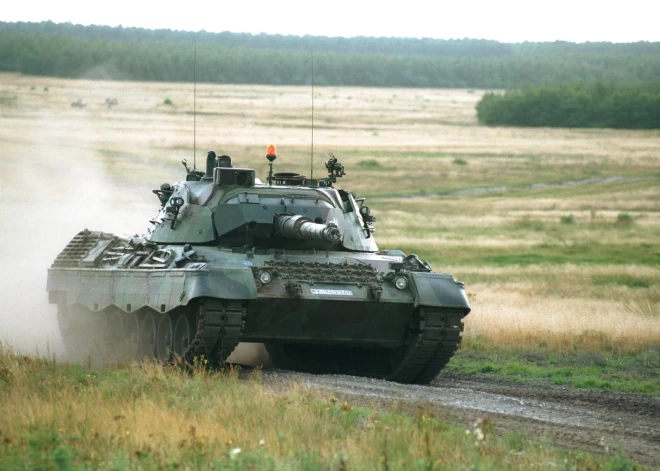 Ukraina saņems vairāk nekā 100 tankus "Leopard 1A5"