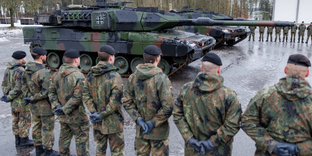 Vācija cer pirmos tankus Ukrainai piegādāt līdz aprīlim
