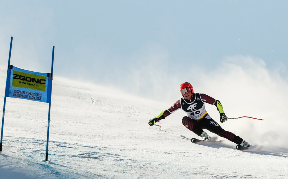 Elvim Opmanim 42. vieta pasaules čempionātā kalnu slēpošanā supergigantā