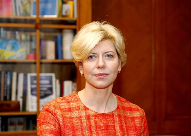 Чакша: МОН на одной стороне с профсоюзом педагогов, потому что общая цель - поднять зарплату учителям