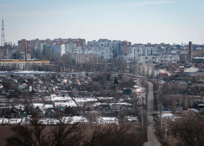 Krievija apšauda Ukrainu, daudzos apgabalos iedarbojusies pretgaisa aizsardzība