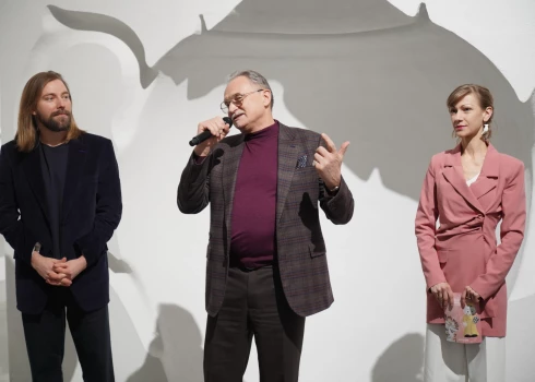 FOTO: izstādes "Porcelāna dzīres - ielūdz Kuzņecovi" atklāšana mākslas centrā "Zuzeum"