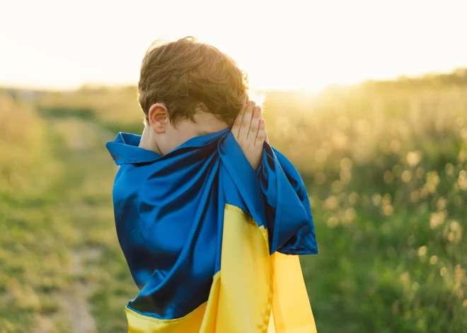 Astoņus gadus vecam ukraiņu zēnam Valmieras muzeja apmeklējums beidzas slimnīcā