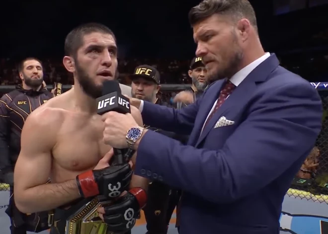 Ислам Махачев победил Александра Волкановски и защитил титул чемпиона UFC в легком весе