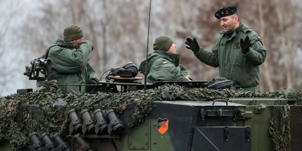 Vācija sāk apmācīt ukraiņus darbam ar "Leopard 2"