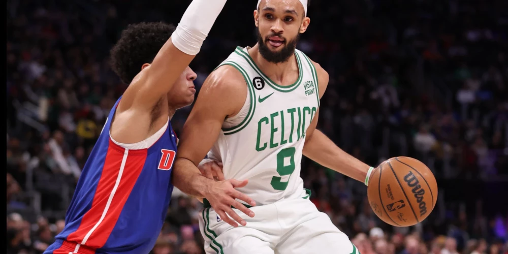 Bostonas "Celtics" basketbolists Deriks Vaits.