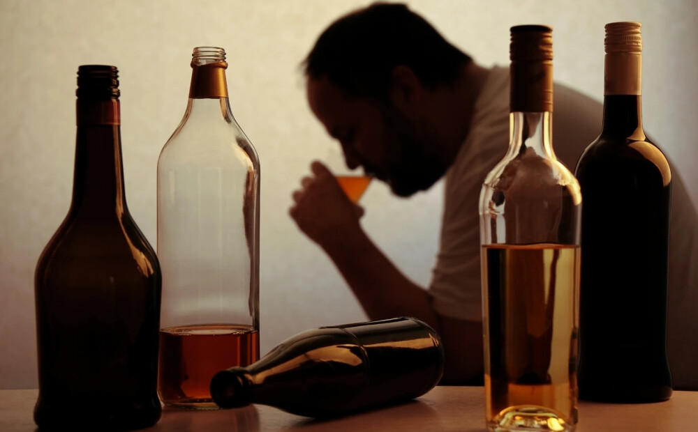 Cēlonis vairāk nekā 60 (!) slimībām. Ko ar tevi dara alkohols? 