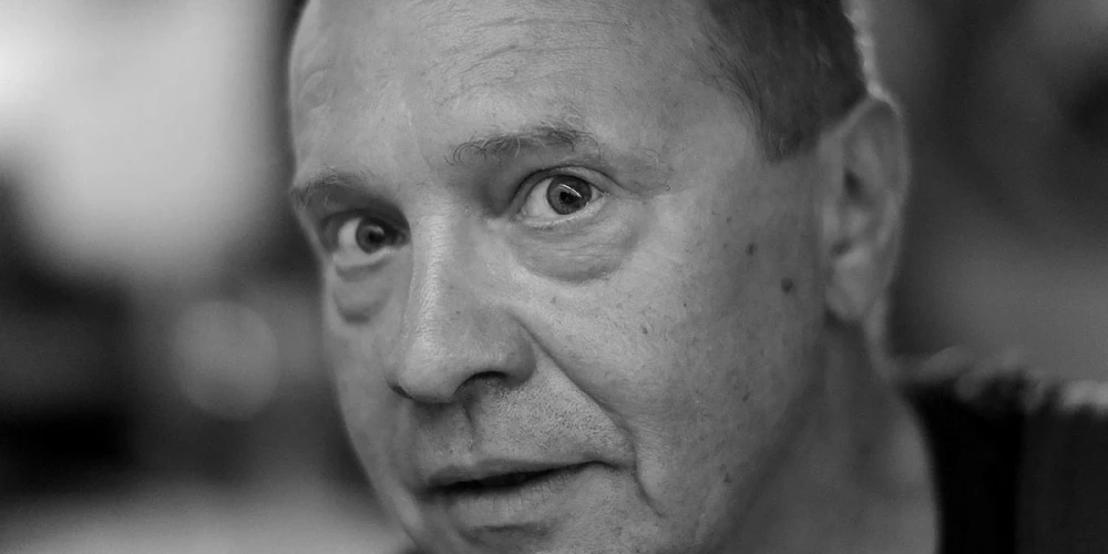 Miris latviešu rakstnieks un žurnālists Andrejs Ļevkins