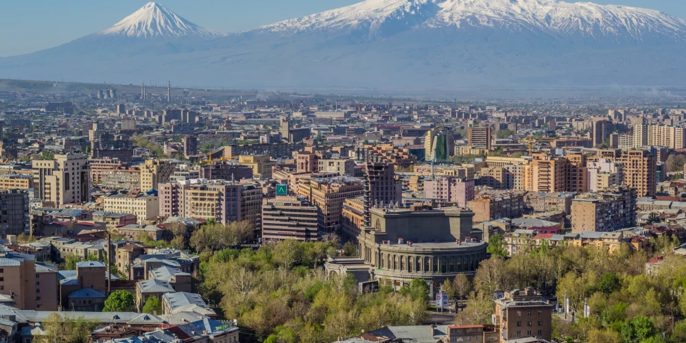 Erevāna ir Armēnijas lielākā pilsēta un galvaspilsēta, kā arī valsts galvenais kultūras un rūpniecības centrs. Atrodas valsts centrālās daļas rietumos, Ararata līdzenuma ziemeļos, Razdanas upes ielejā. Erevāna ir viena no senākajām nepārtraukti apdzīvotajām pasaules pilsētām, atrodas Urartu pilsētas Erebuni vietā.