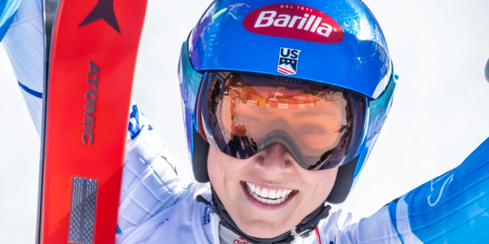 Šifrina triumfē pasaules čempionātā kalnu slēpošanā milzu slalomā; latvietēm vietas septītajā desmitā