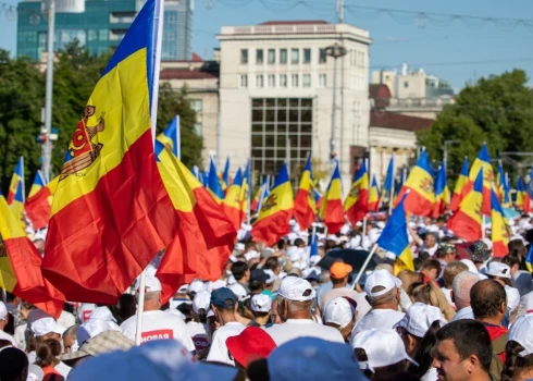 "Это похоже на то, как начиналась антиукраинская истерия": экс-представитель Молдовы при ООН о вероятности госпереворота в республике и угрозе со стороны России