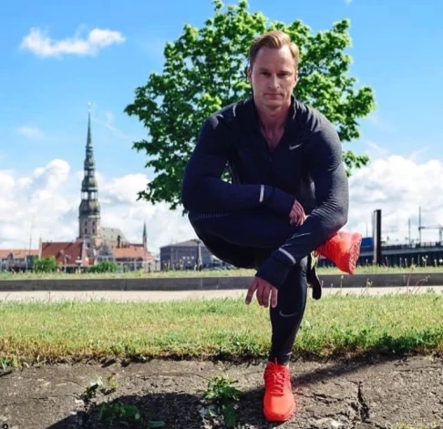 Runājot par dalību šovā “Mīla kemperī”, Mārtiņš saka - ilgi nav lauzījis galvu un ātri vien nolēmis mesties iekšā izaicinājumā. “Es biju autentisks es. "