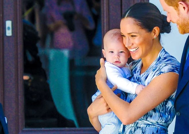 Megana Mārkla vēlas vēl vienu dēlu. Izskanējušas runas par trešo grūtniecību