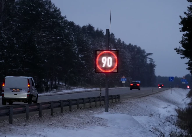 Braukšanas apstākļi pa lielajiem ceļiem šorīt apmierinoši