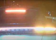 VIDEO: policisti noķer “Porsche”, kas pārkāpa ātrumu par 100 km/h