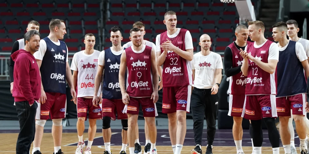 Latvijas vīriešu basketbola izlase uz PK kvalifikācijas spēli ar Turciju dodas atjauninātā sastāvā