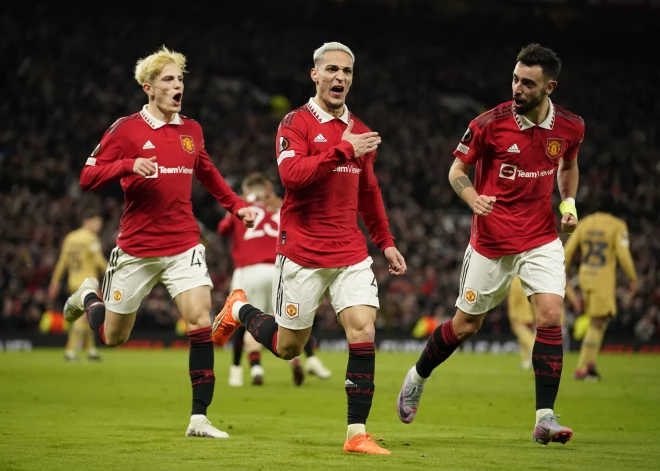 "United" izsit "Barcelona" no Eiropas līgas; Doneckas "Šahtar" iekļūst astotdaļfinālā