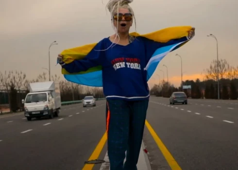 Покинувшая Россию Наргиз вдохновила исполнением песни, которая стала гимном несокрушимости украинцев